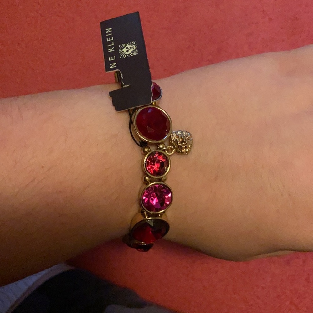 Vintage Anne Klein bracelet.